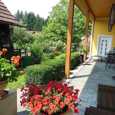 Appartement Derdiedas Wohnen - Die Fassbinderei Gamlitz